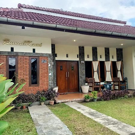 Rumah Kami Guest House Yogyakarta Ngoại thất bức ảnh