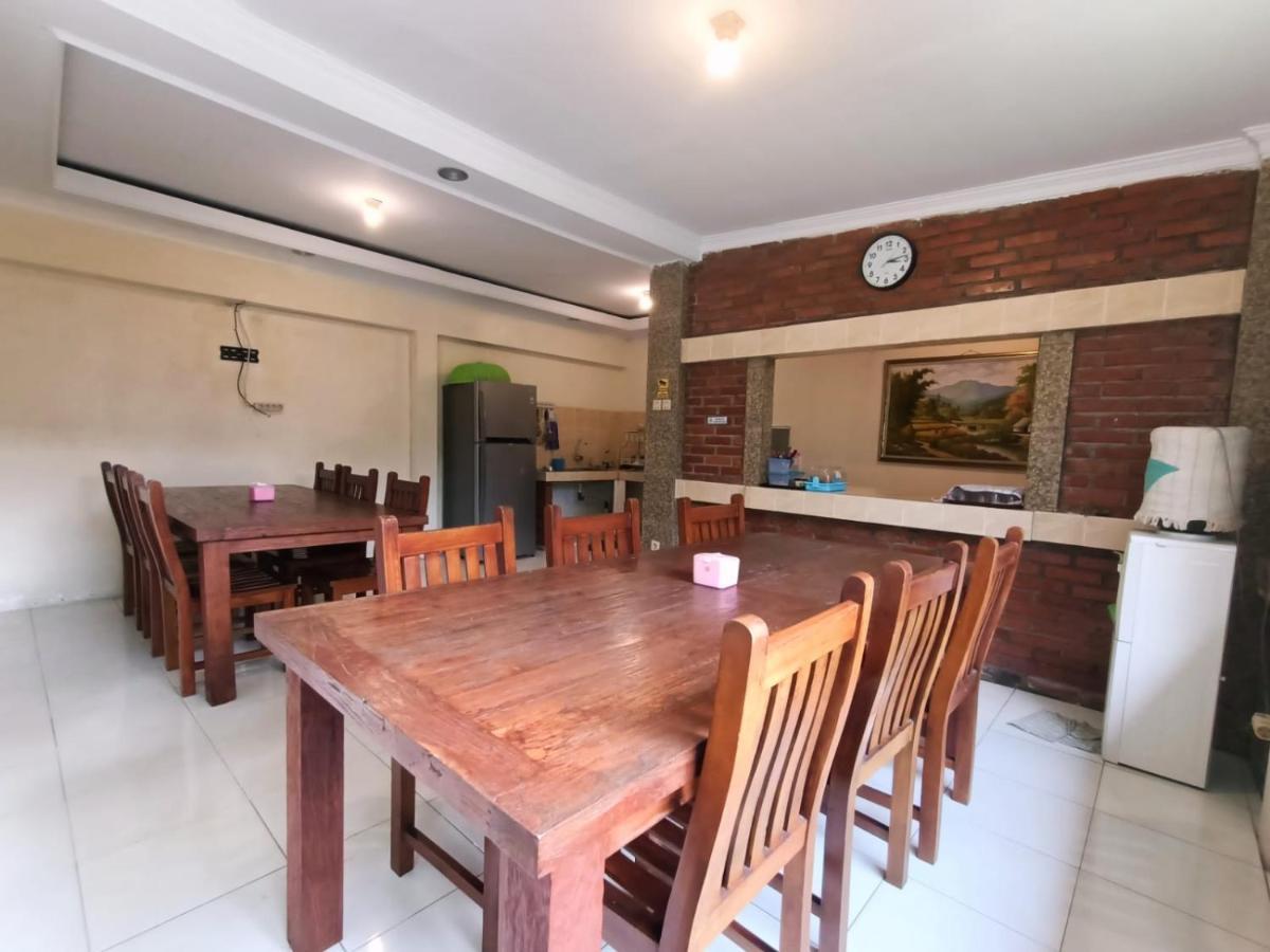 Rumah Kami Guest House Yogyakarta Ngoại thất bức ảnh