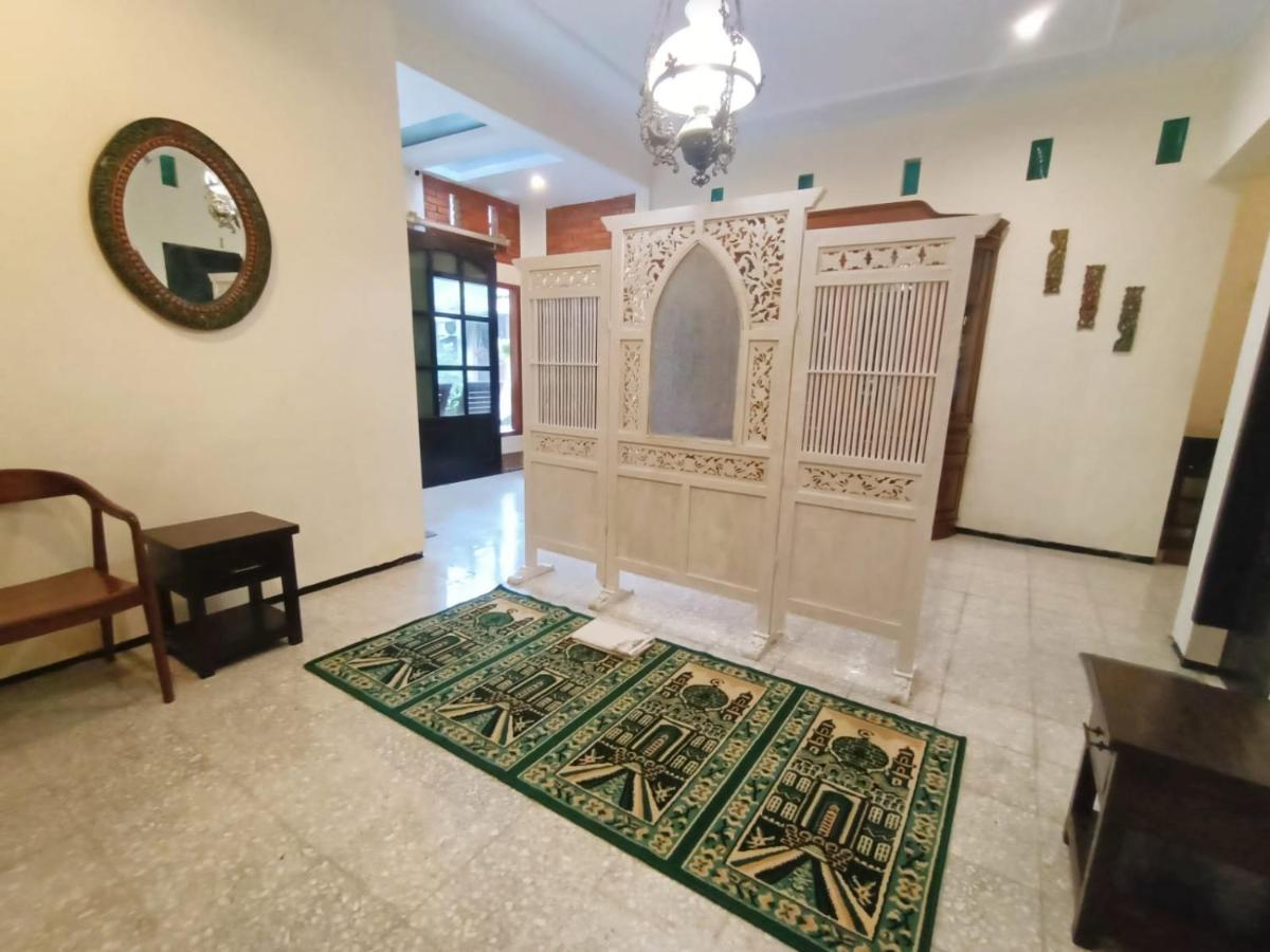 Rumah Kami Guest House Yogyakarta Ngoại thất bức ảnh