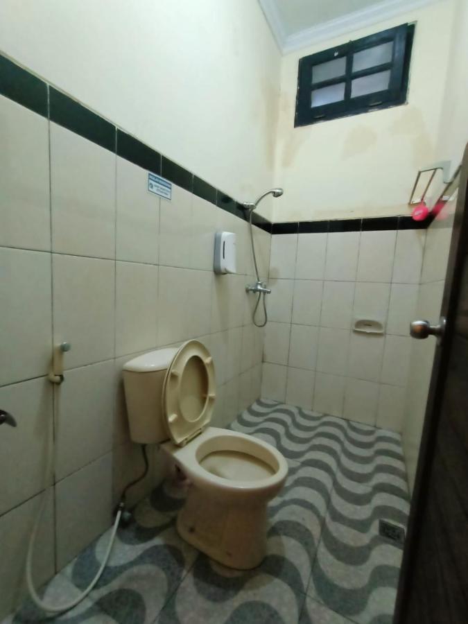 Rumah Kami Guest House Yogyakarta Ngoại thất bức ảnh