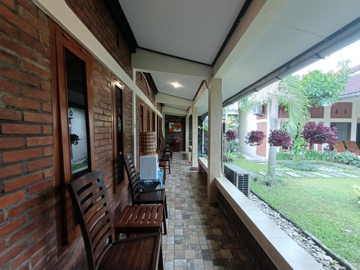 Rumah Kami Guest House Yogyakarta Ngoại thất bức ảnh